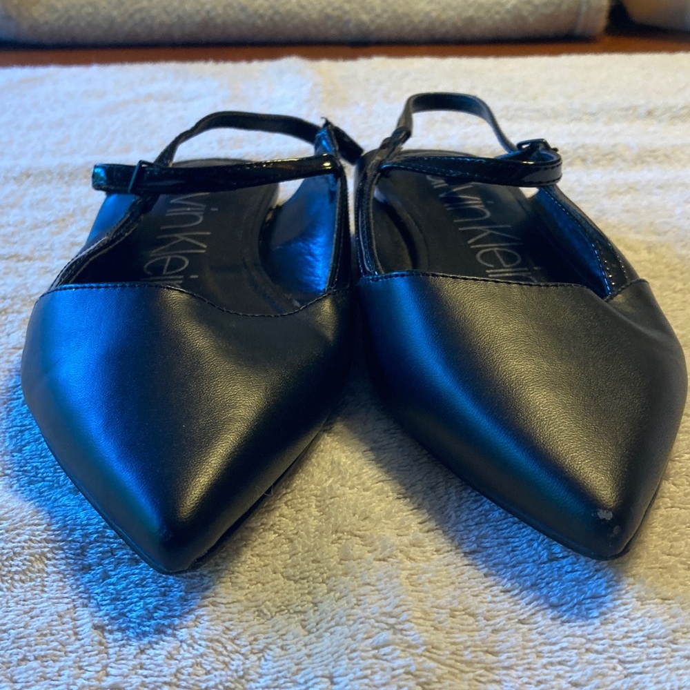 Calvin Klein Women's Black Pointed Sling Back Flats